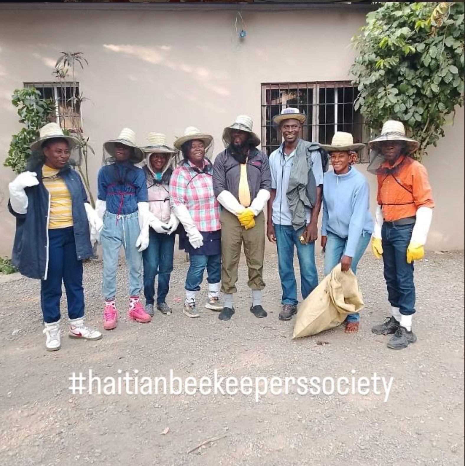 Group of beekeepers in Haiti sponsored by Hilltop Apiaries